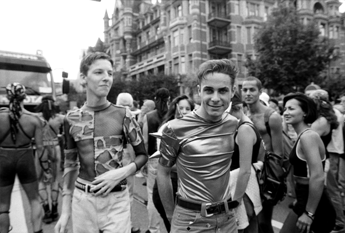 Ces T-shirts vont inciter les enfants à boucler leur ceinture de